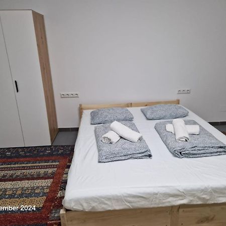 Vienna Apart Hotel Gumpendorfer Strasse Bagian luar foto
