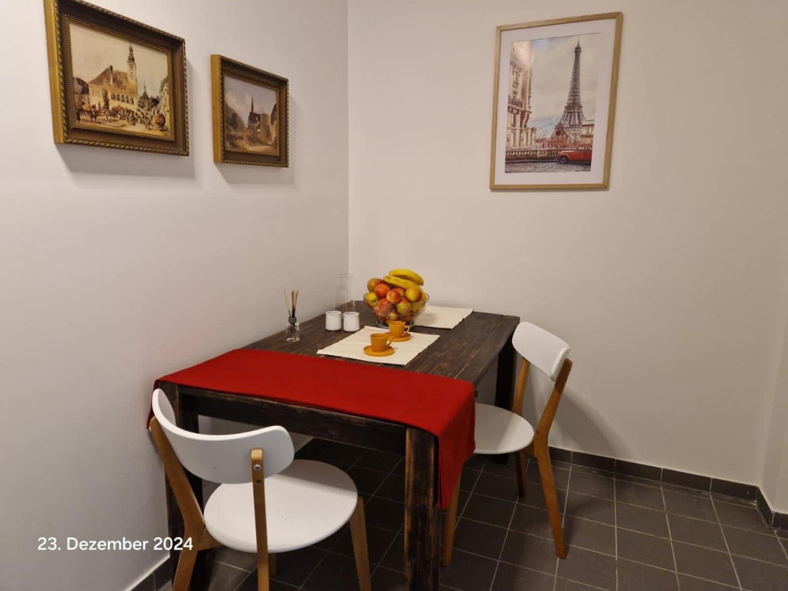 Vienna Apart Hotel Gumpendorfer Strasse Bagian luar foto